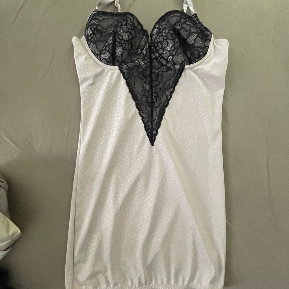 Jessica Simpson Black and Cream Lace Chemise